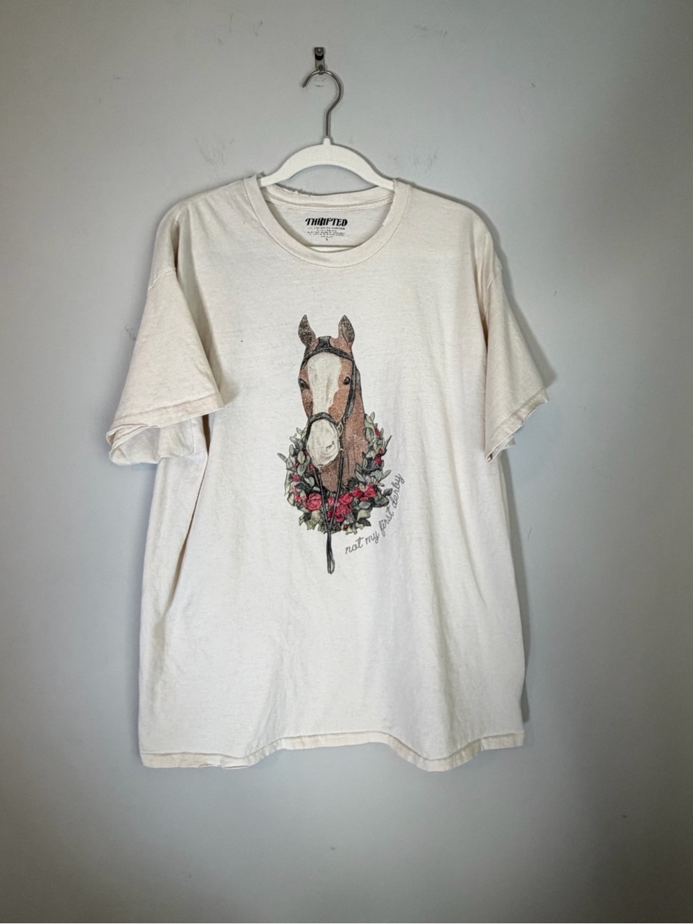 Graphic Horse Tee in Cream‎ with Floral Wreath